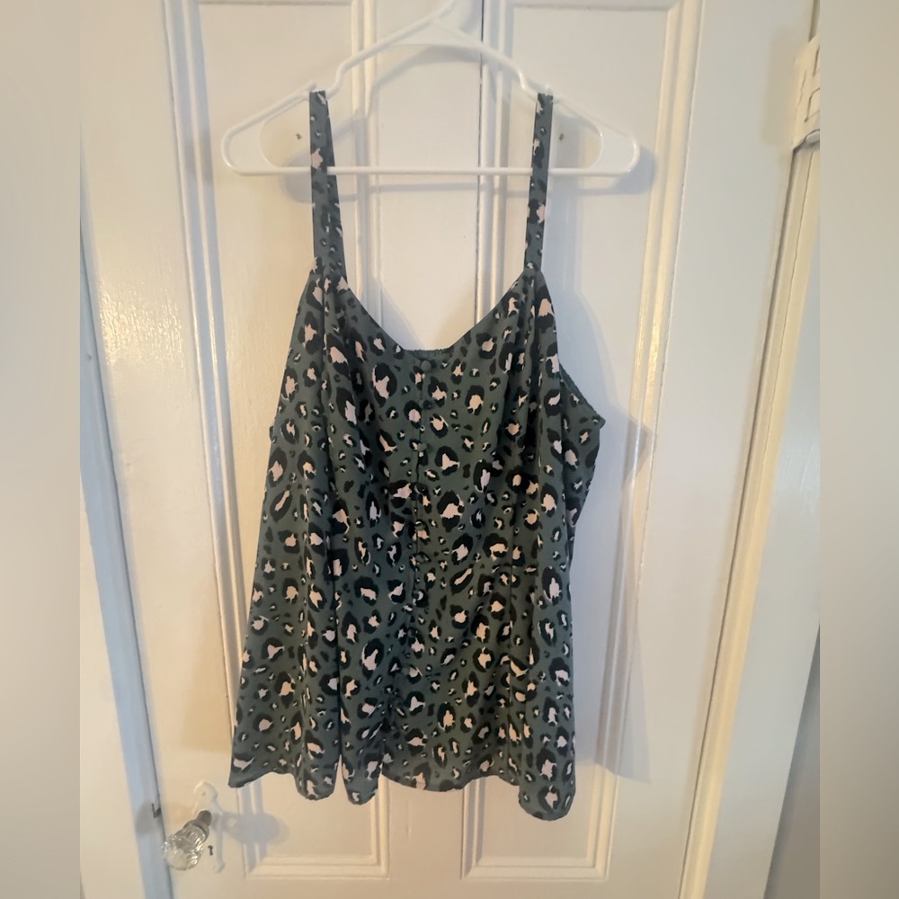 Torrid leopard tank